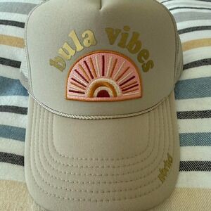 Tavarua Snapback